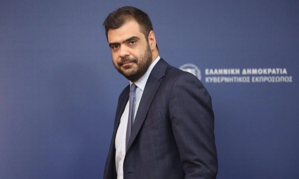 Μαρινάκης για Προανακριτική: Δικαίωμα του Τριαντόπουλου να καταθέσει